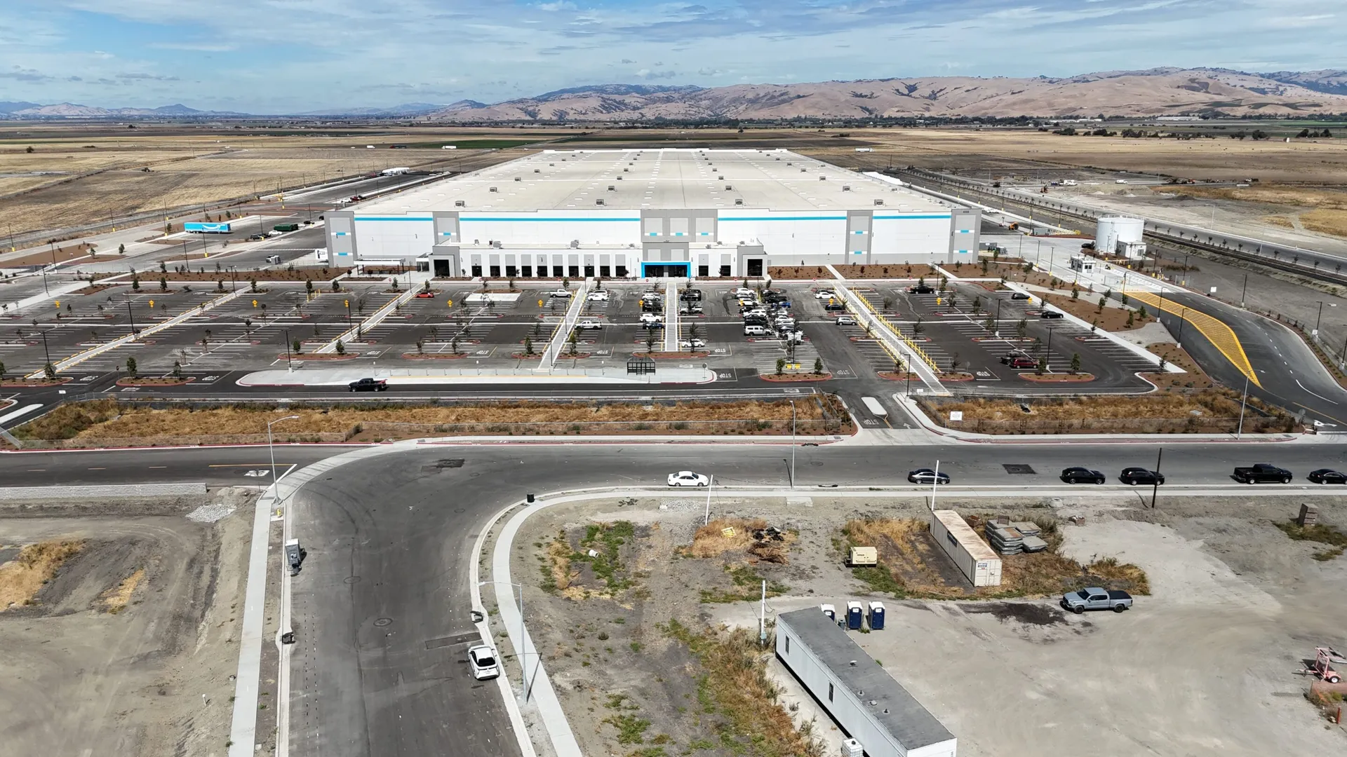 Amazon Distribution Center in Hollister, CA — Rex Moore electrical project photo 1