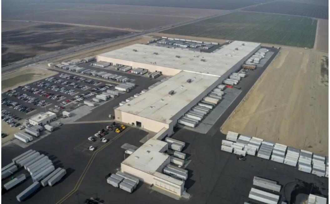 UPS Distribution Center in Visalia, CA — Rex Moore electrical project photo 1