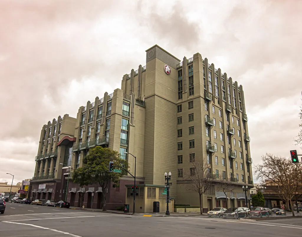 Eight Orchids Condominiums in Oakland, CA — Rex Moore electrical project photo 2