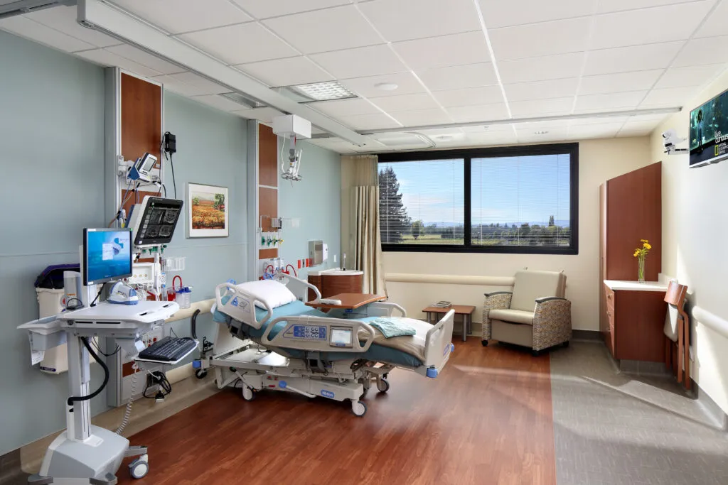 Sutter Santa Rosa Medical Center in Santa Rosa, CA — Rex Moore electrical project photo 6